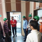 بازدید دانشجویان دانشگاه امام صادق(ع) از مجتمع قیرسازی نفت پاسارگاد در تهران