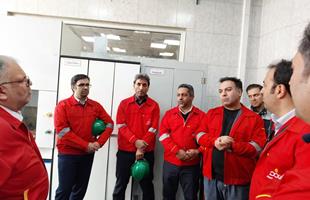 نشست بحث و تبادل نظر فنی مدیران کارخانه های نفت پاسارگاد در تهران